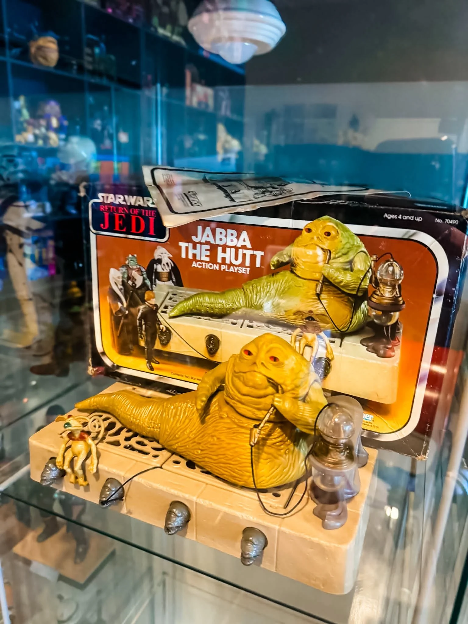 Star Wars Jabba the Hutt action figure playset in display case