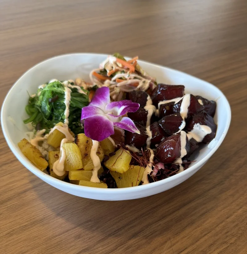 Hawaiian poke bowl with fresh fish and toppings