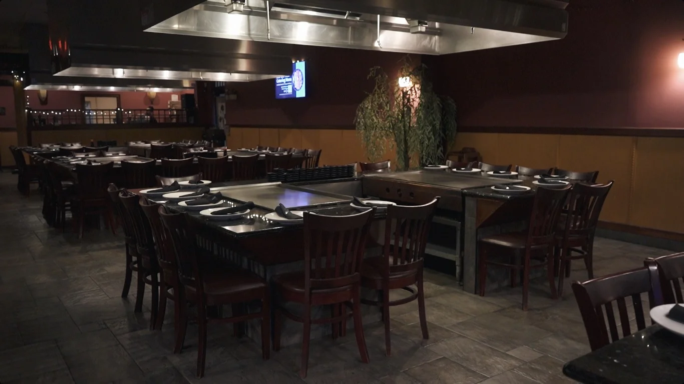 Hibachi dining room with teppanyaki grill tables at Mahzu East Windsor, NJ