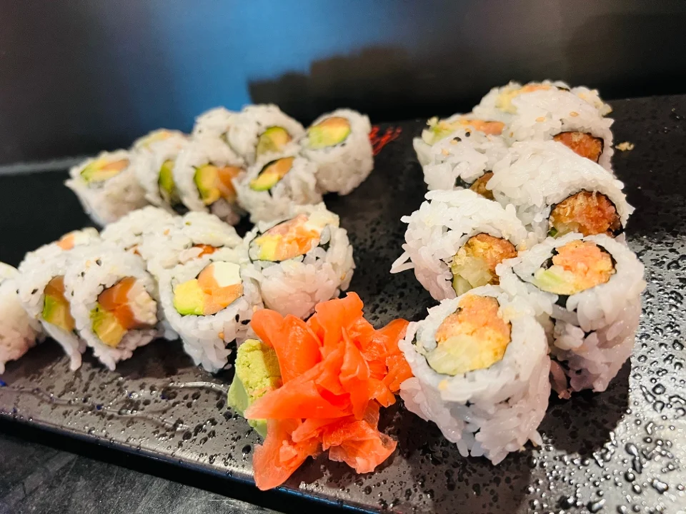 Lunch Combo 3 Rolls