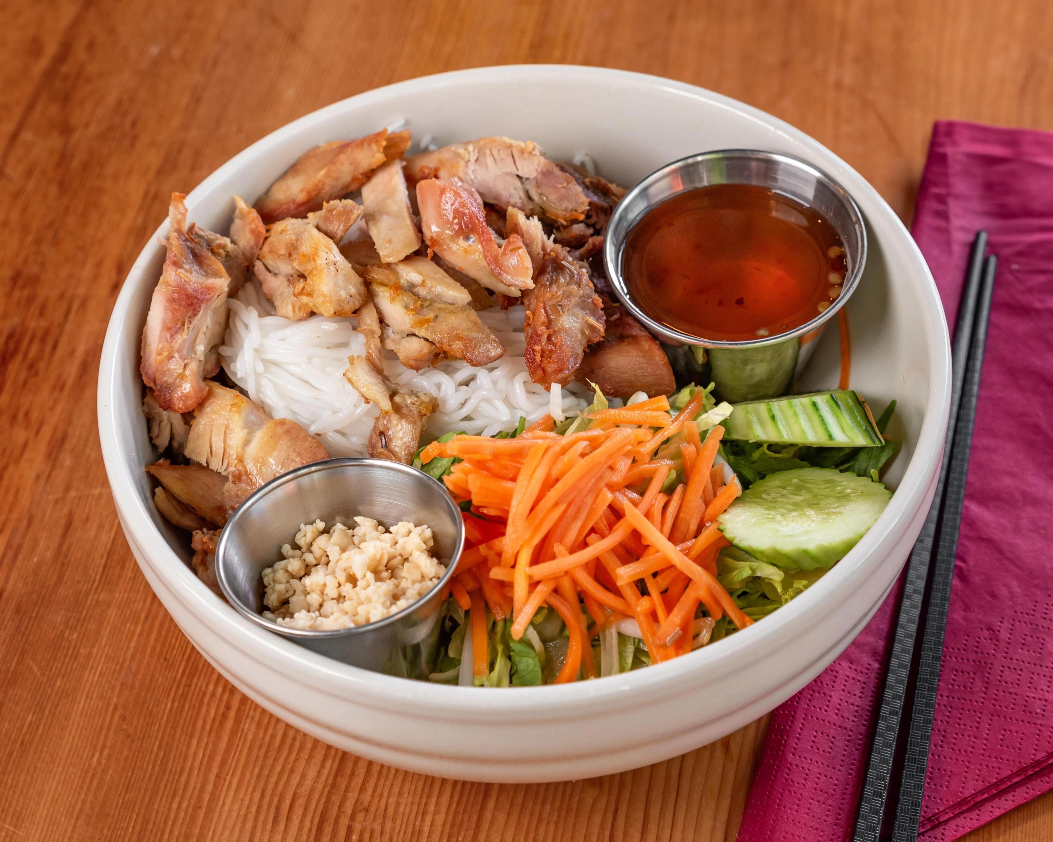 Nom Nom Bowl