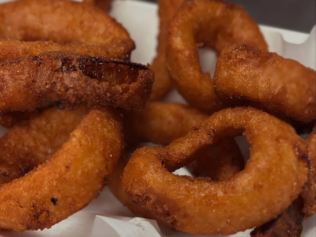 Crispy onion rings served in a restaurant