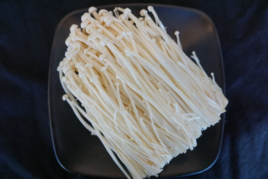 Side Enoki Mushroom