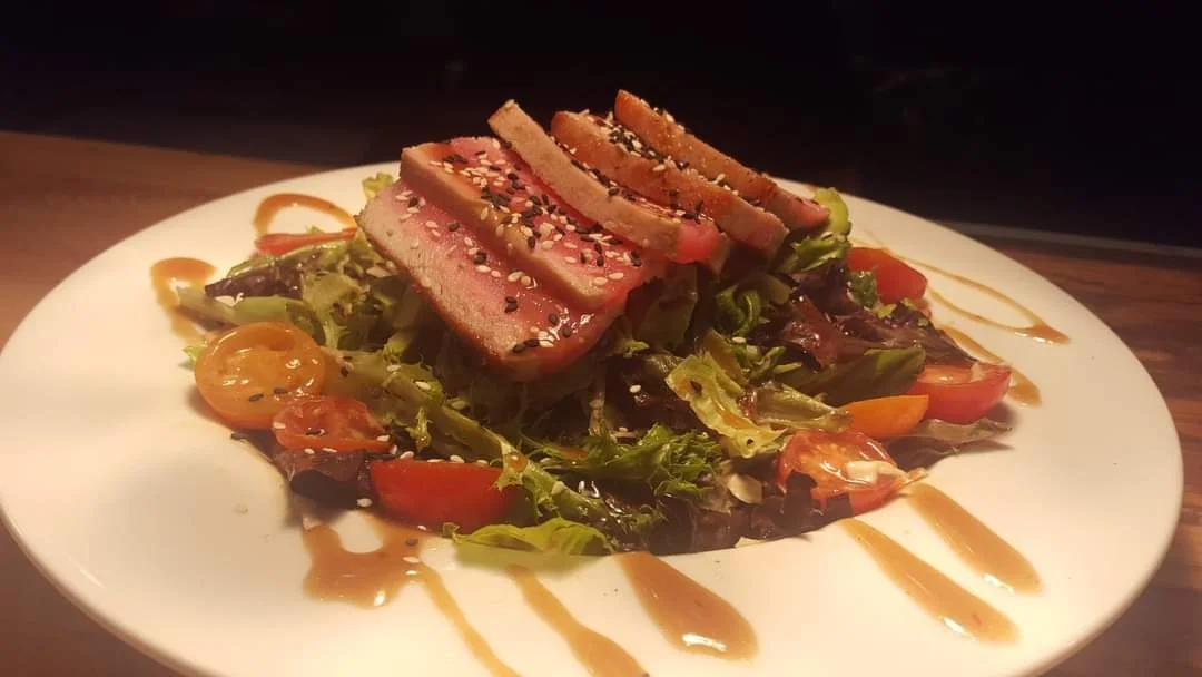 AHI TUNA SALAD