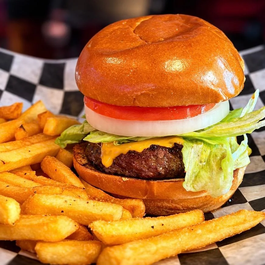 Classic Cheeseburger