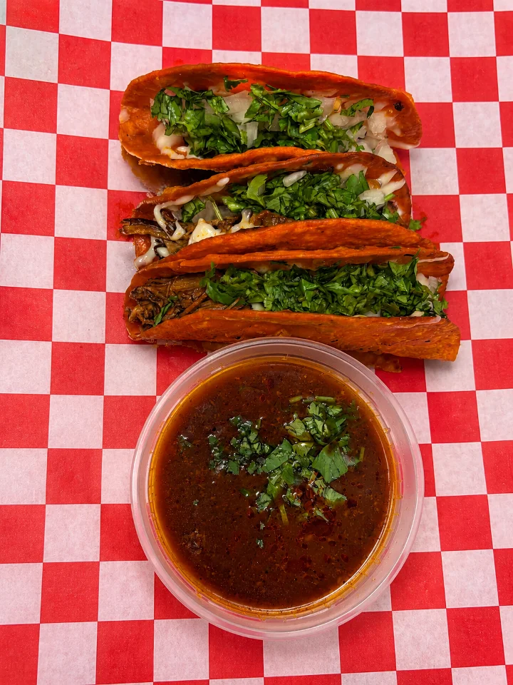 Queso Birria Tacos / Red Tacos