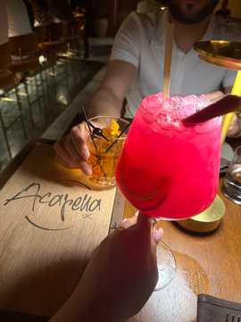 Photo from Jasselis L.'s review