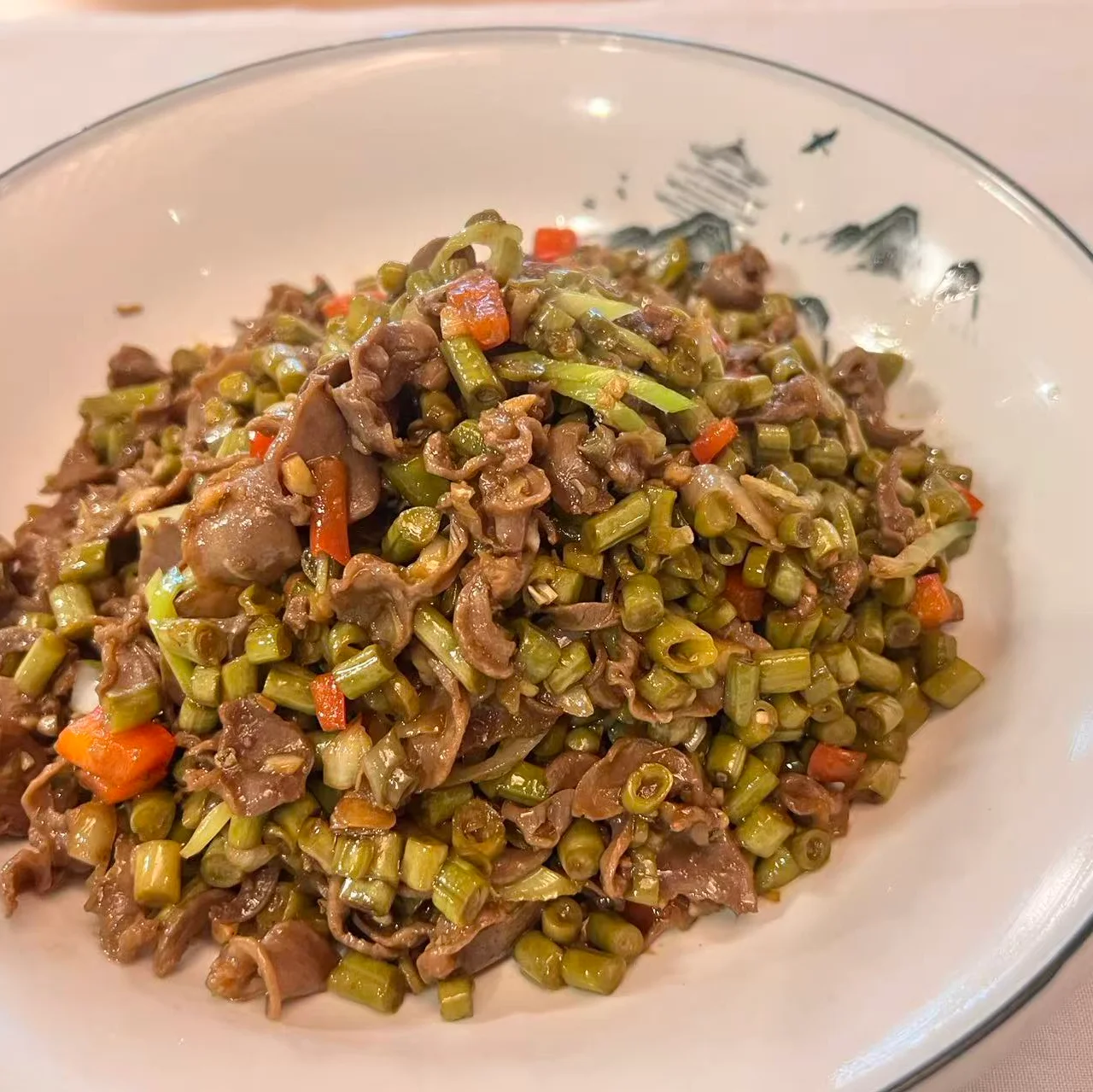 Stir-fried Chinese beef with green beans