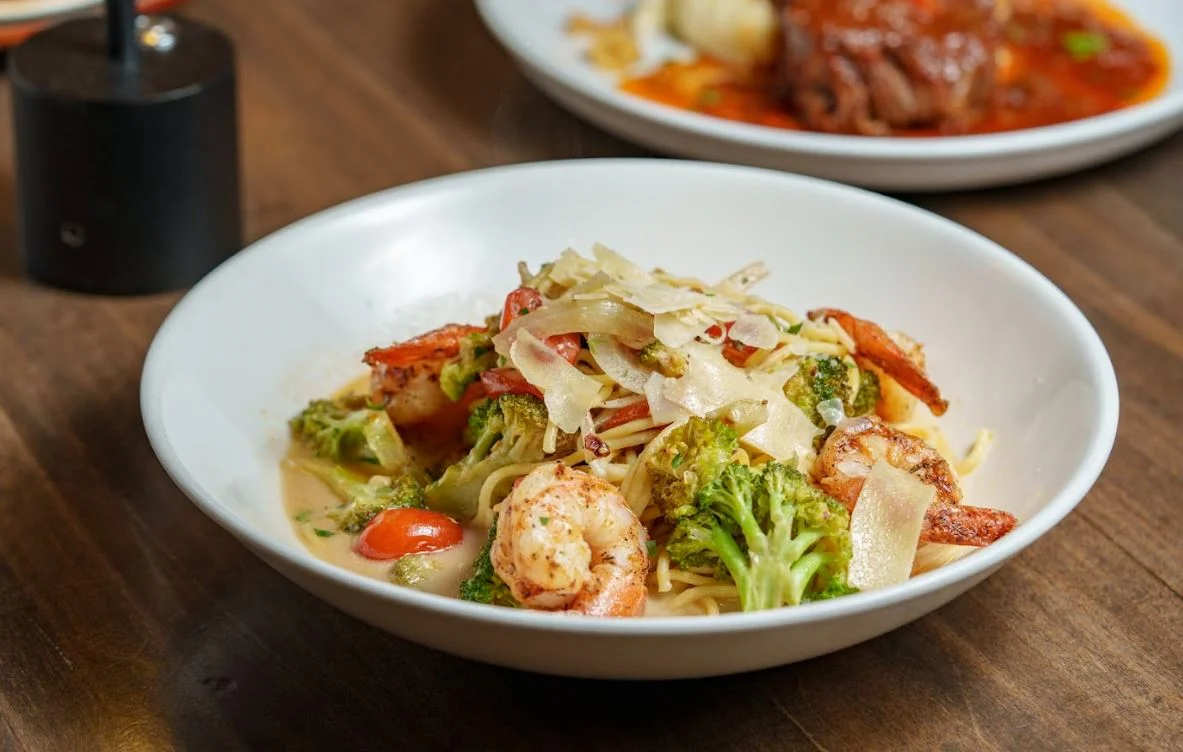 Shrimp linguine with broccoli in a creamy sauce