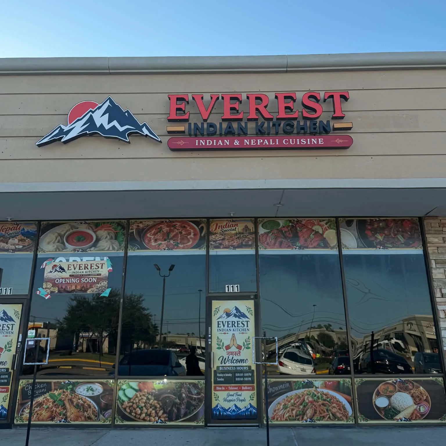 Everest Indian and Nepalese restaurant storefront with mountain logo