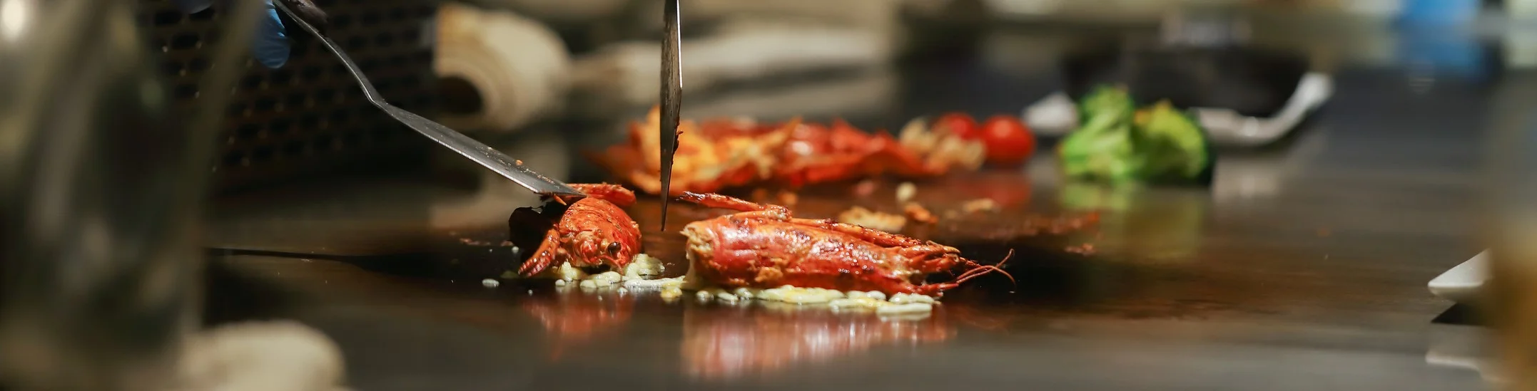 Grilled prawns on a teppanyaki grill