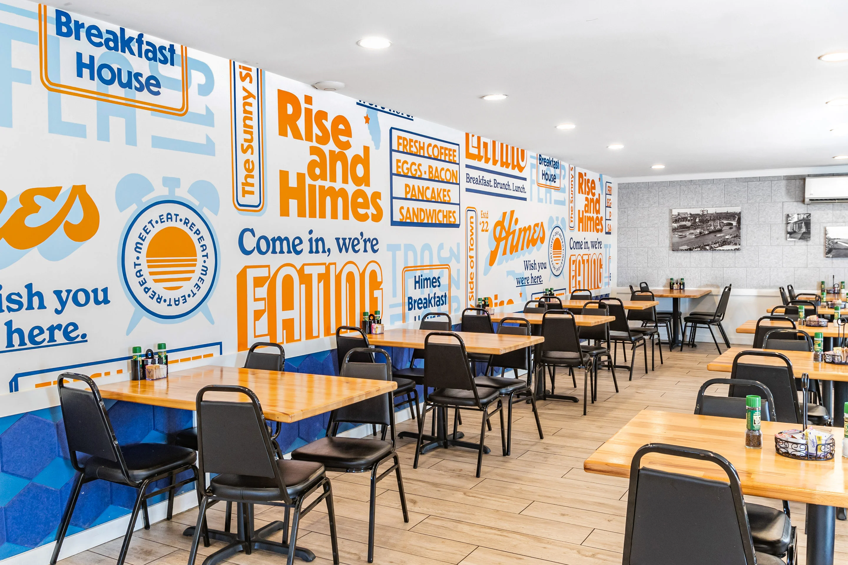 himes breakfast house interior