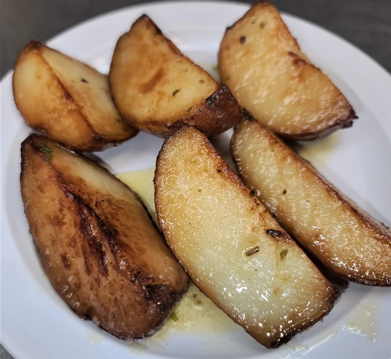 LG Garlic Potatoes